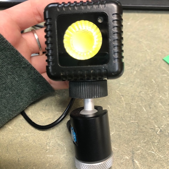 Like cube 2.0 flashlight - Picture 2 of 5